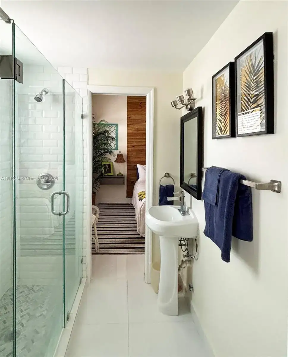 335 Ocean Dr # 114, Miami Beach FL 33139 photo 5