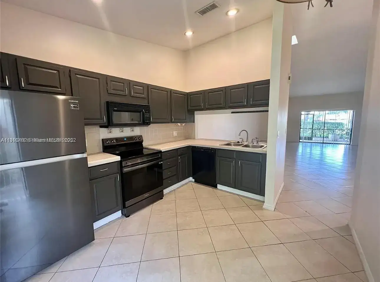642 E Deer Creek Emerald Way E # 642, Deerfield Beach FL 33442 photo 3