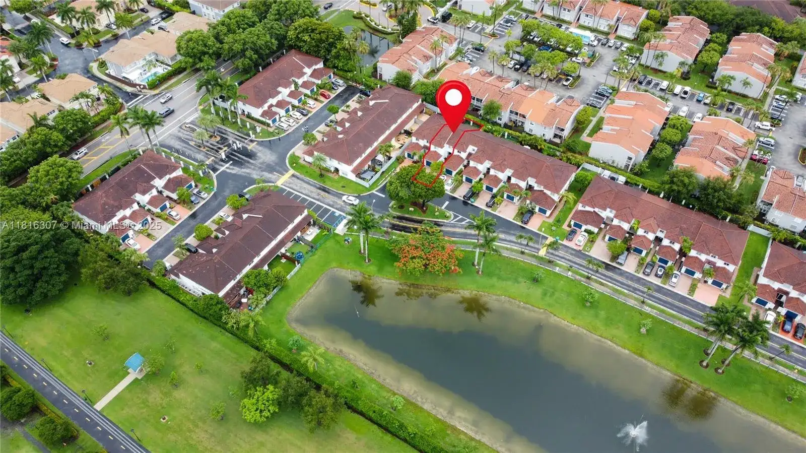 11432 NW 48th Ter, Doral FL 33178 photo 2