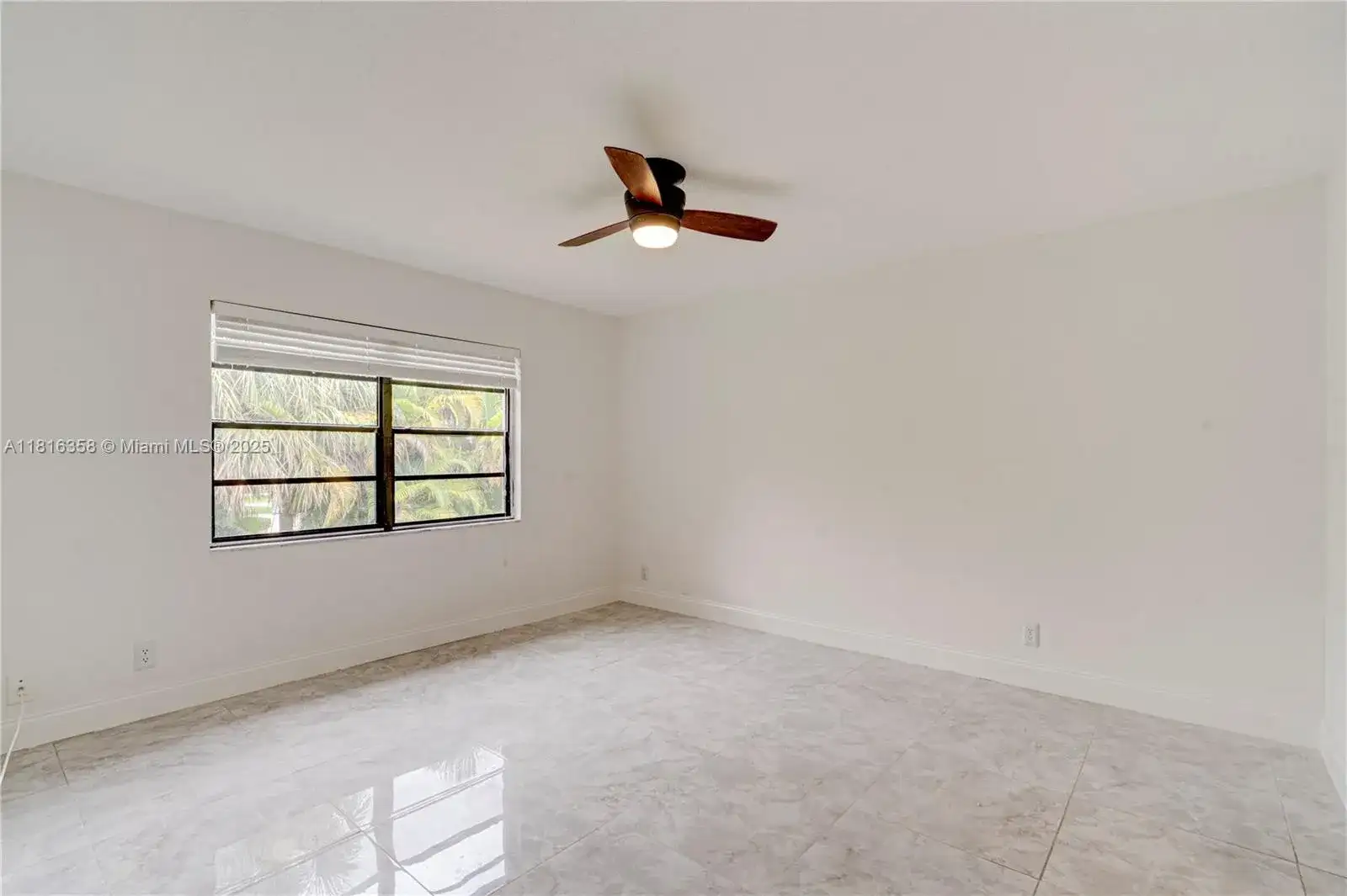 136 S Cypress Rd # 323, Pompano Beach FL 33060 photo 4