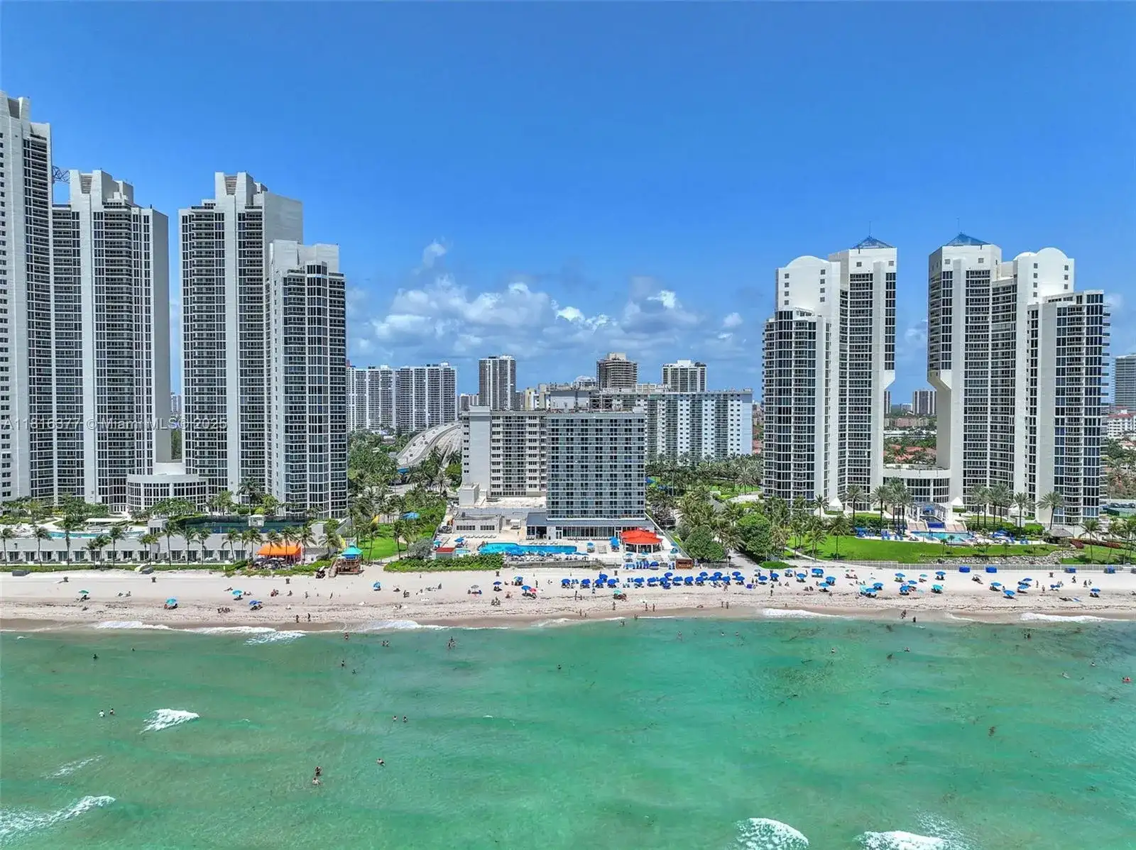 19201 Collins Ave # 326, Sunny Isles Beach FL 33160 photo 3