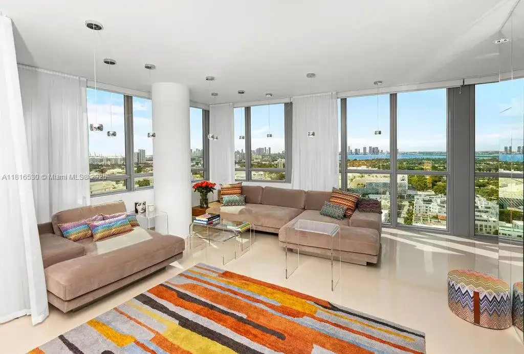 101 20th St, Miami Beach FL 33139 photo 3