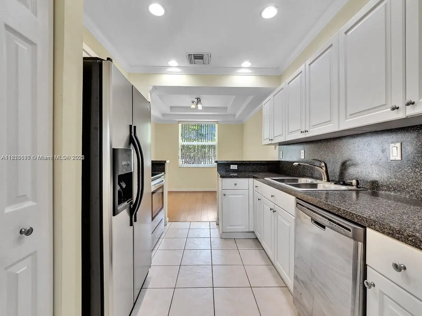 858 NW 170th Ter # 858, Pembroke Pines FL 33028 photo 5