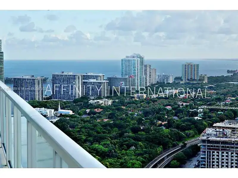 79 SW 12 ST # 3901, Miami FL 33130 photo 2