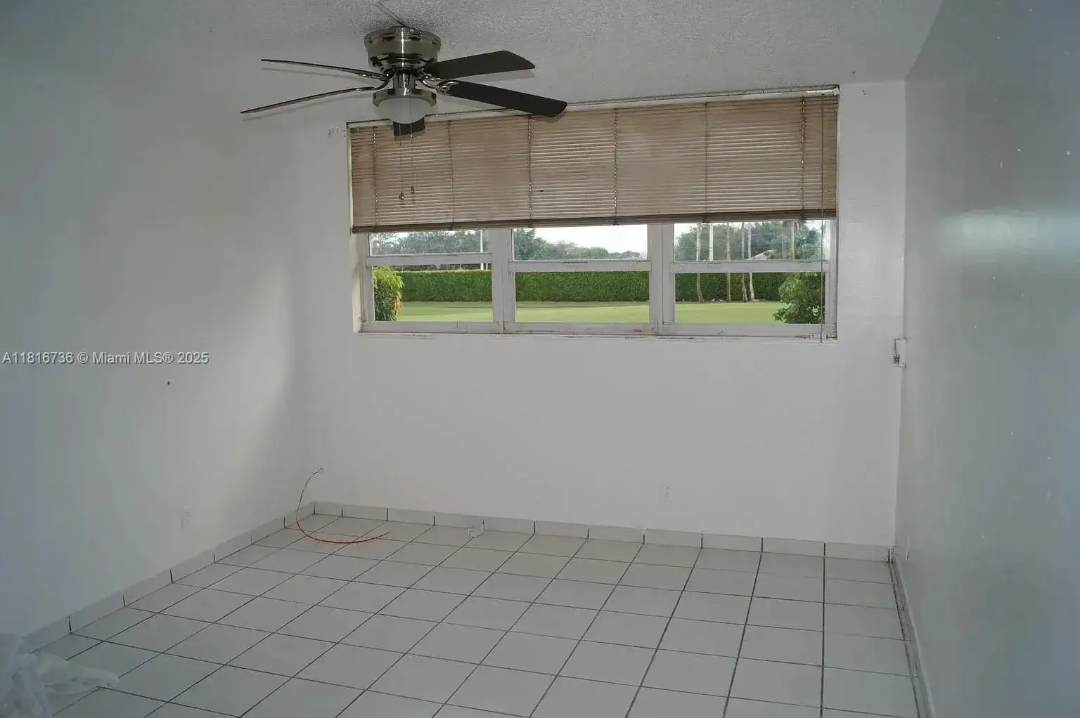 9820 S Hollybrook Lake Dr # 205, Pembroke Pines FL 33025 photo 2