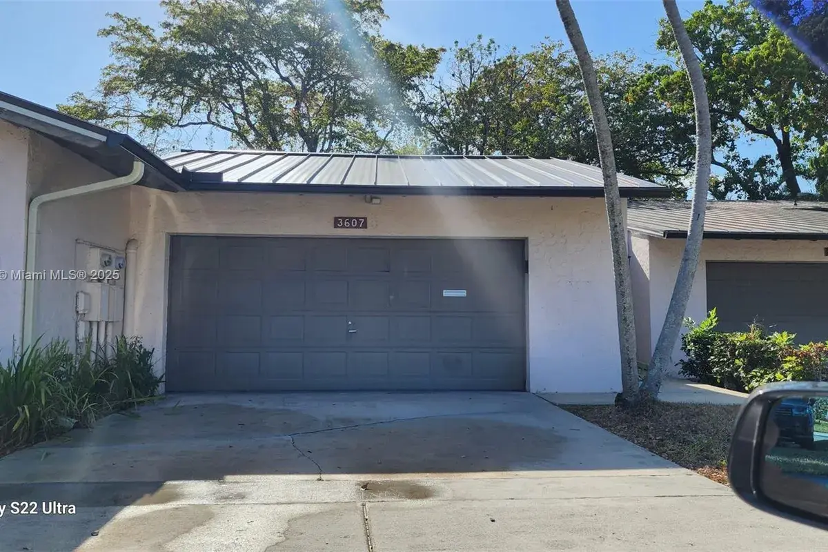 3607 Lime Hill Rd # 195, Lauderhill FL 33319