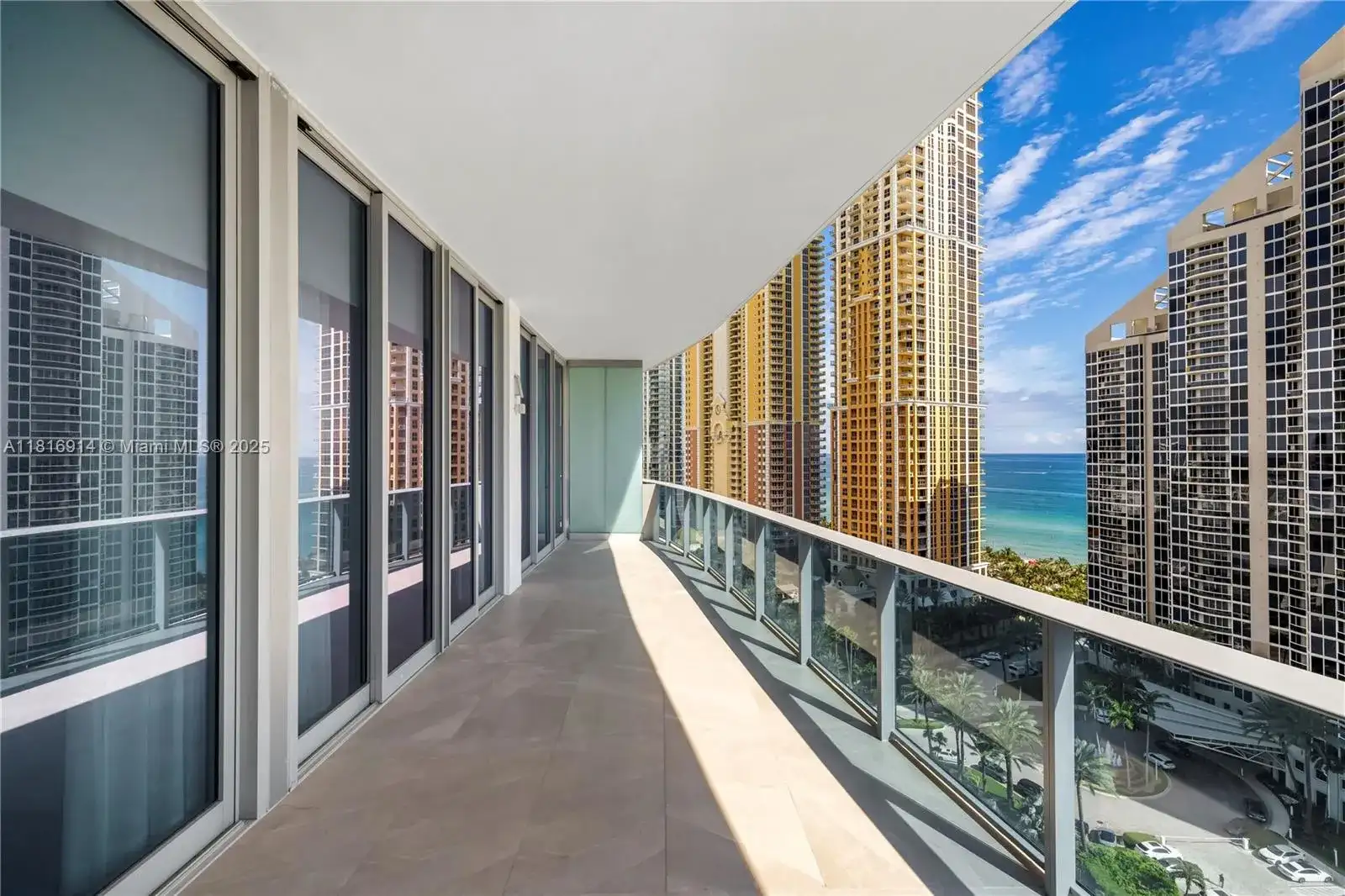 17550 Collins # 1604, Sunny Isles Beach FL 33160 photo 2