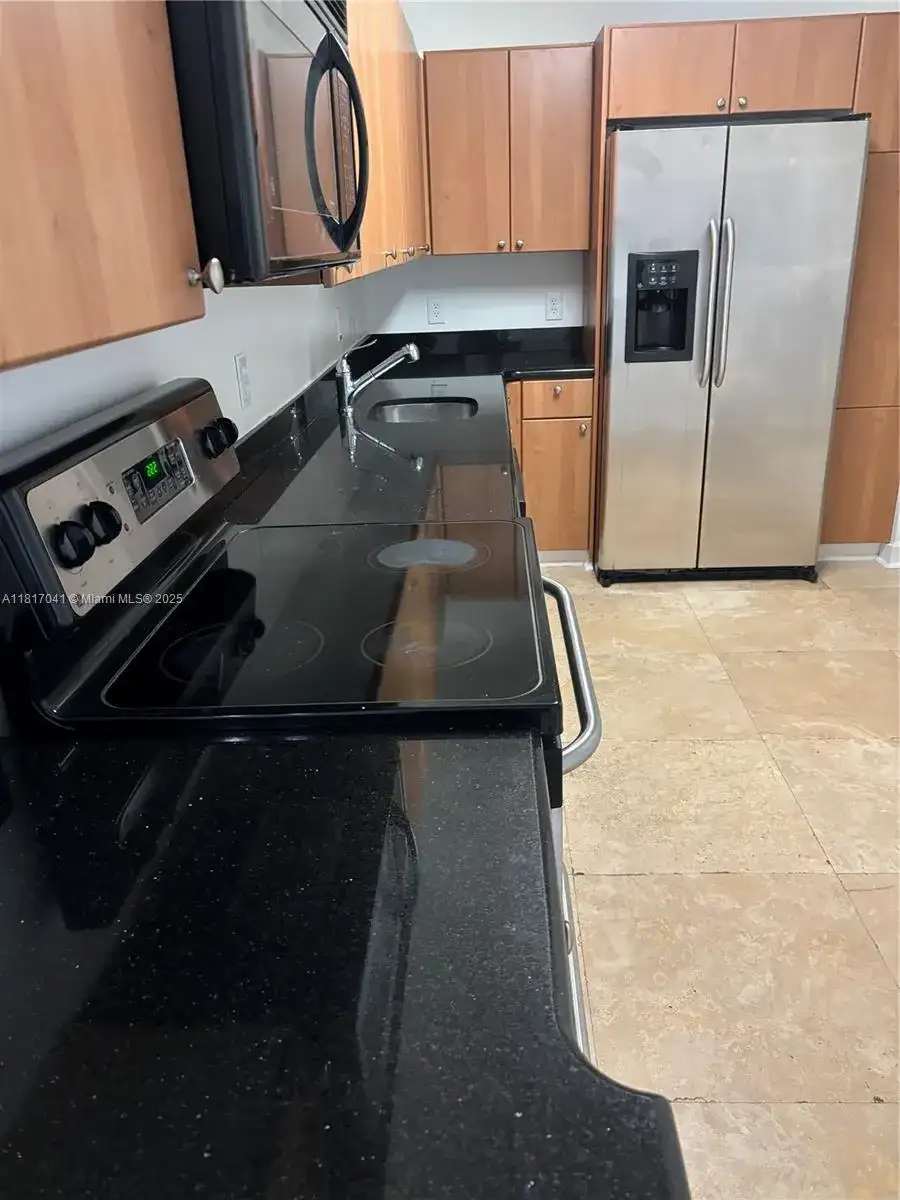 401 69th St # 1607, Miami Beach FL 33141 photo 5