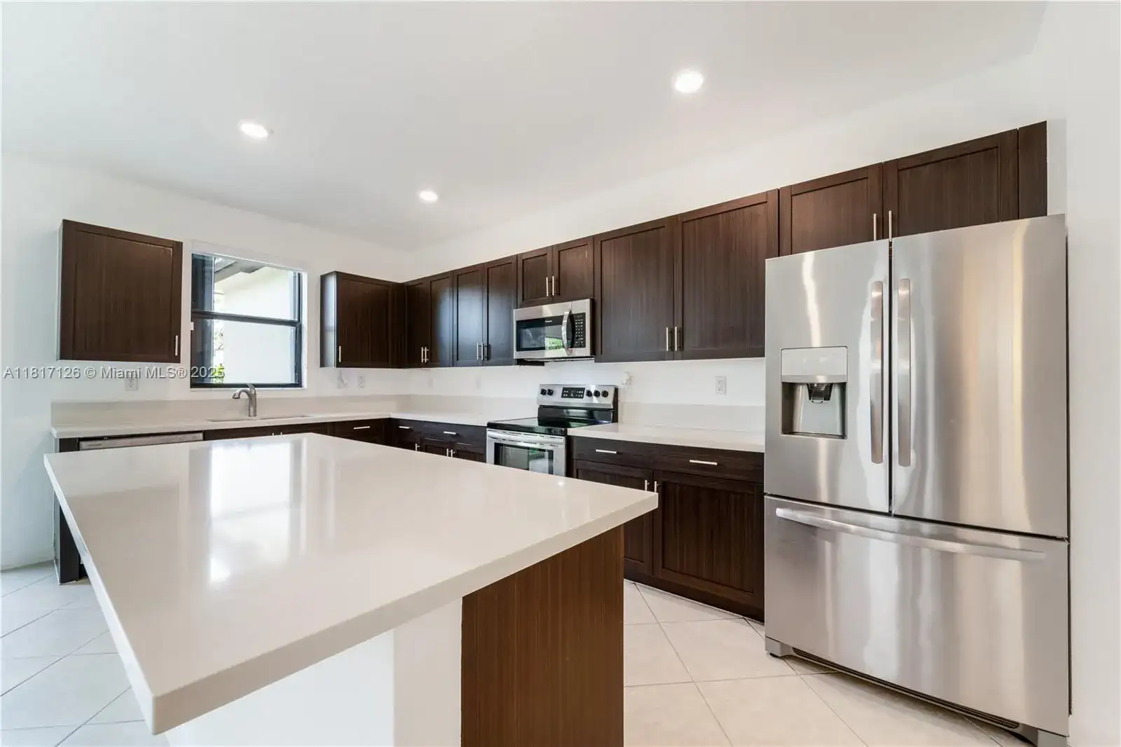22938 SW 128th Pl, Miami FL 33170 photo 4