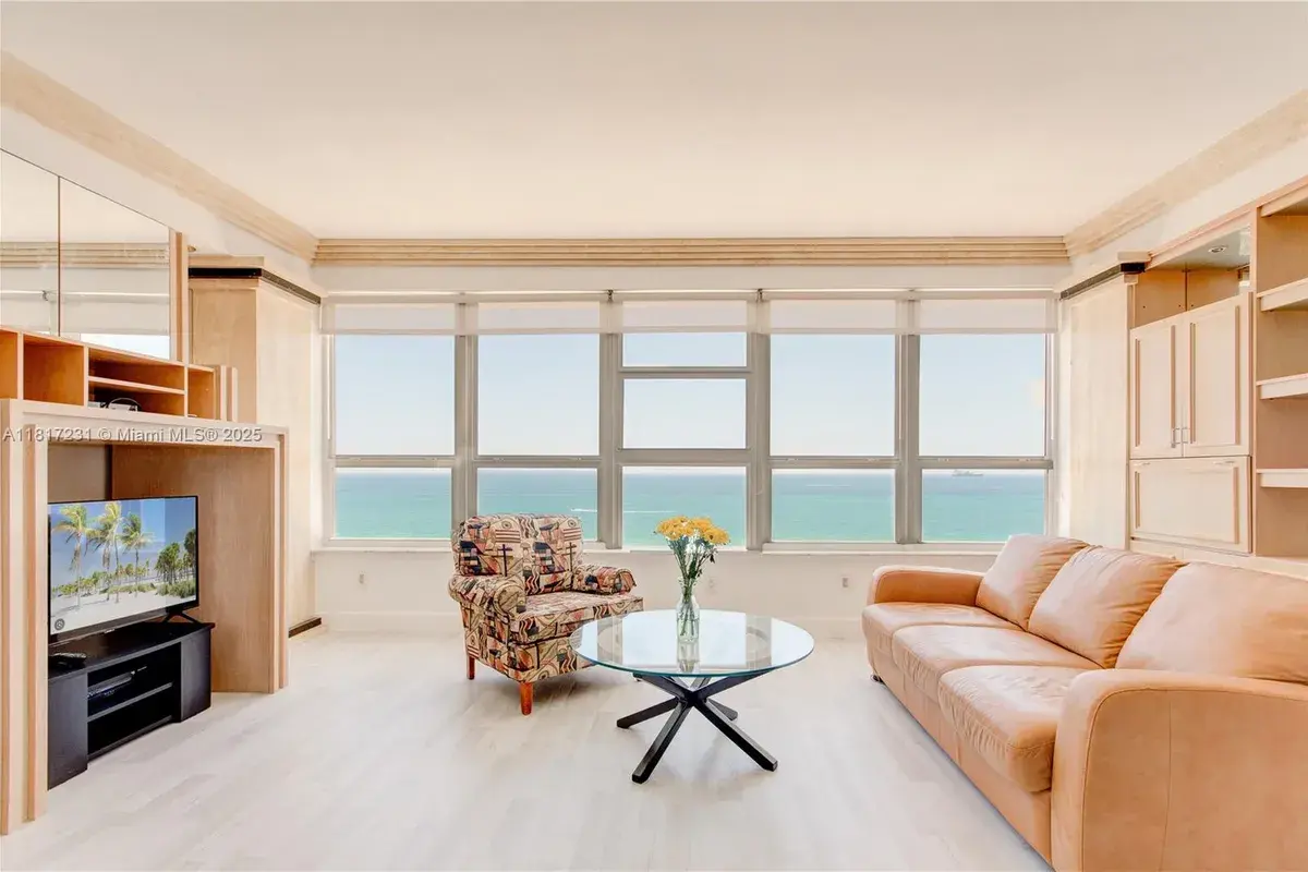 4925 Collins Ave # 9D, Miami Beach FL 33140