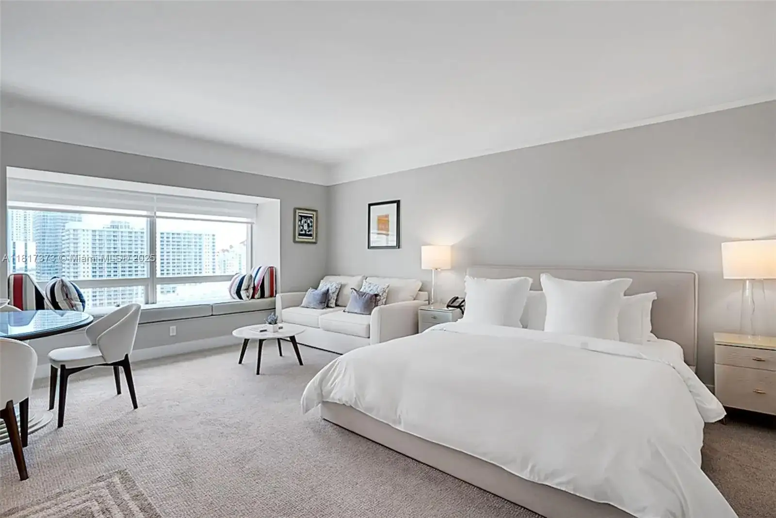 1435 Brickell Ave # 3111, Miami FL 33131 photo 2