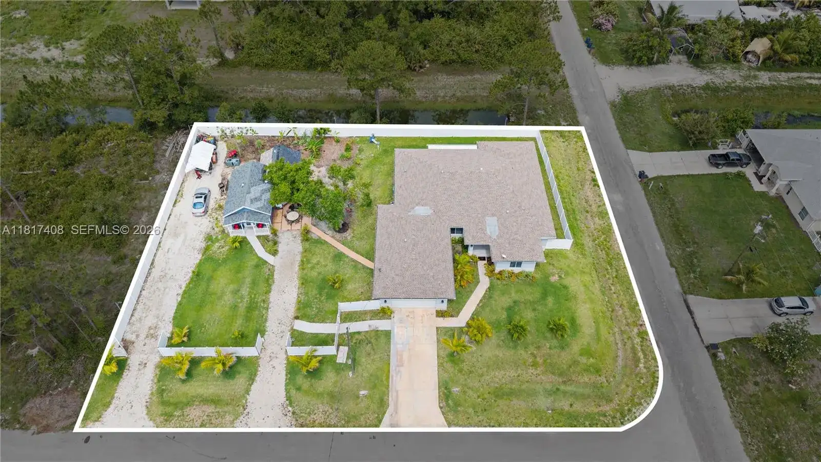304 BRADLEY, Other City - In The State Of Florida FL 33974 photo 4