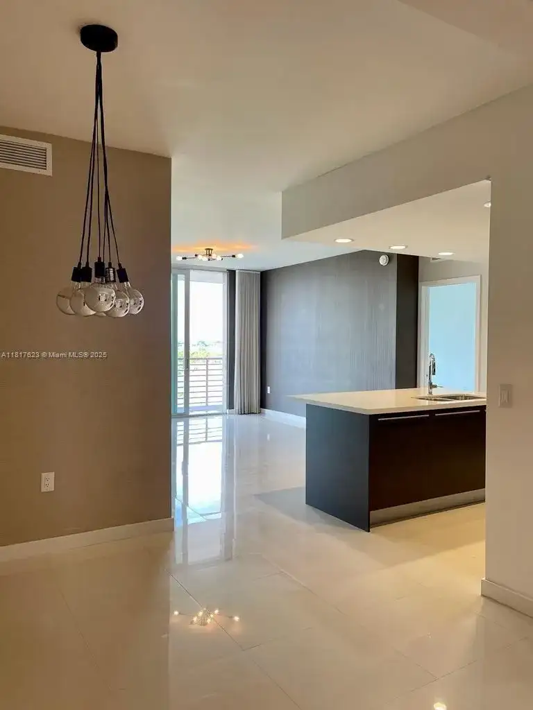 7661 NW 107th Ave # 614, Doral FL 33178 photo 4