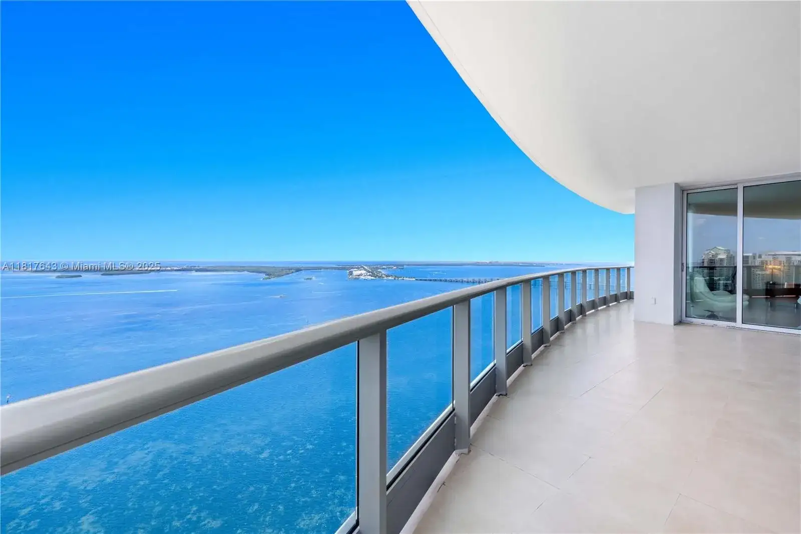 1331 Brickell Bay Dr # 4001, Miami FL 33131 photo 2