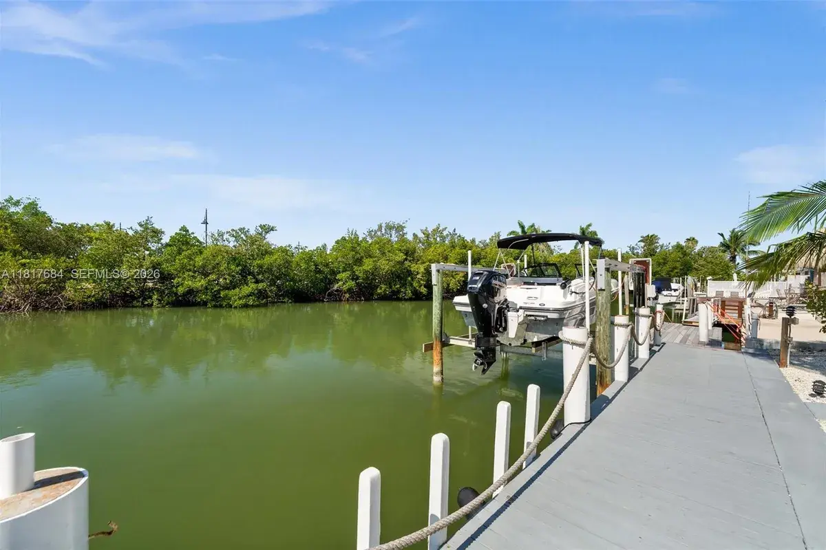 648 E Palm dr, Marco Island FL 34140