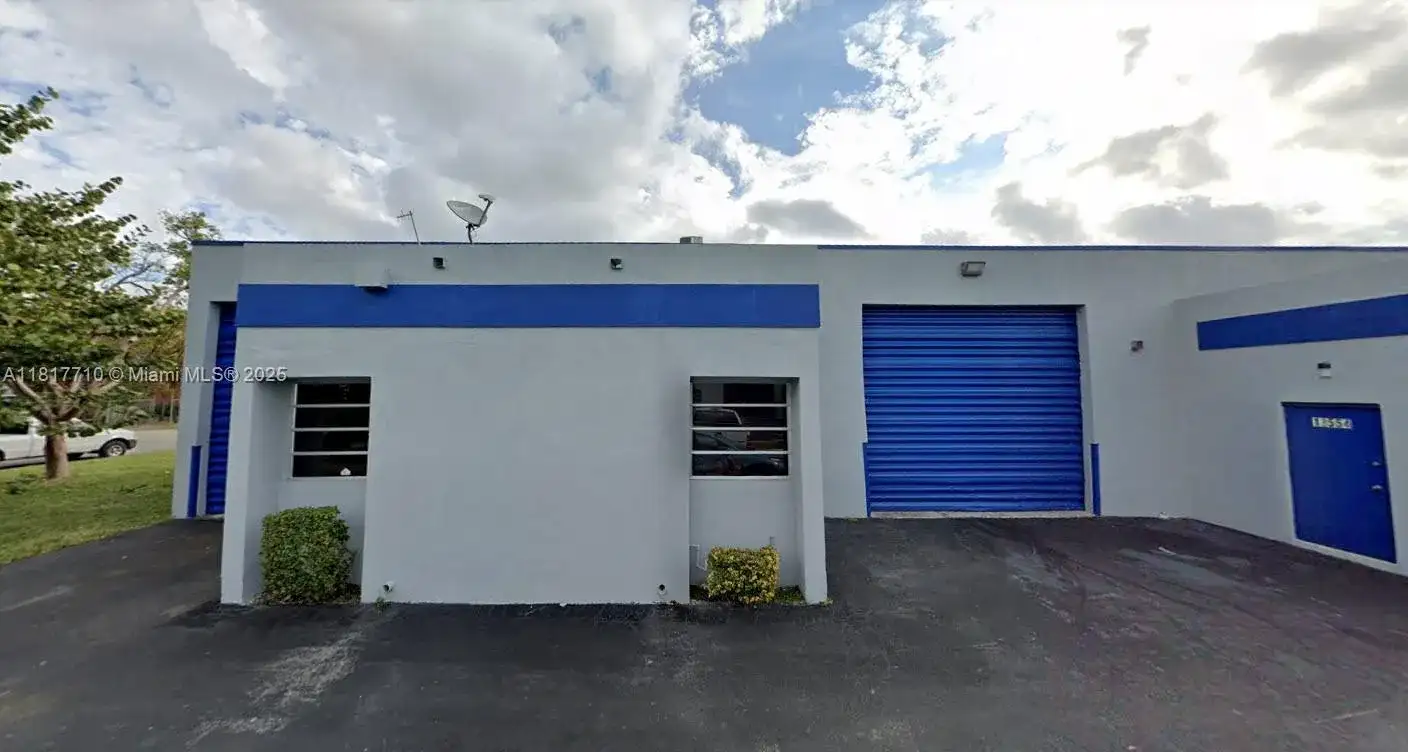 13552 SW 129th St, Miami FL 33186 photo 2