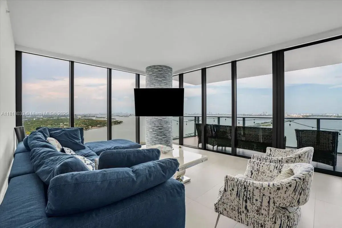 3131 NE 7th Ave # 3306, Miami FL 33137