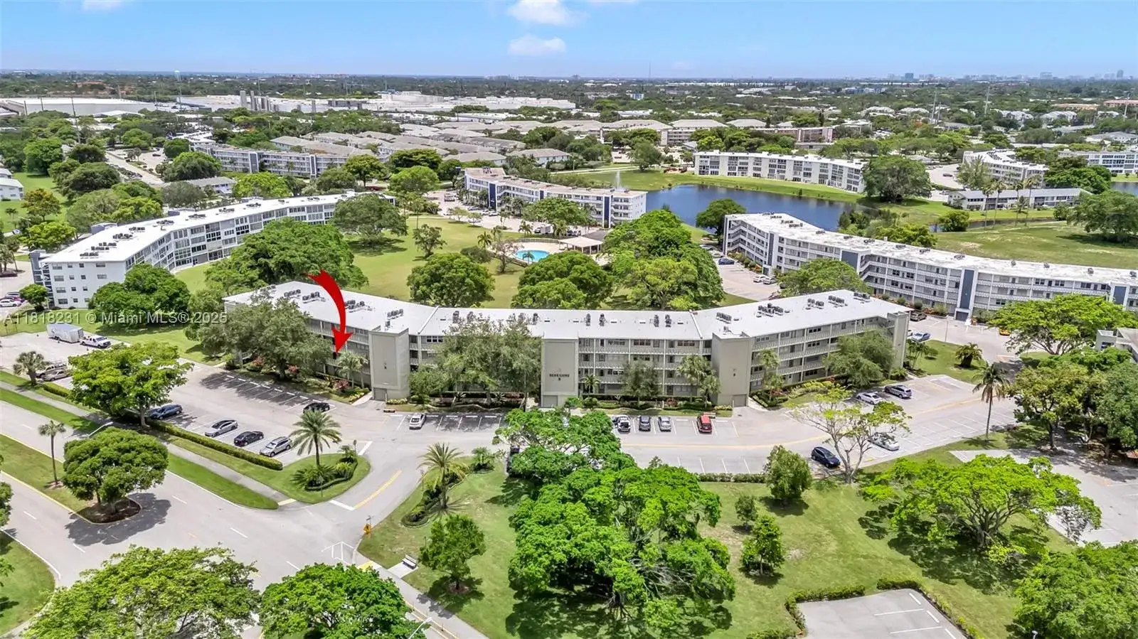 2026 Berkshire B # 2026, Deerfield Beach FL 33442 photo 3