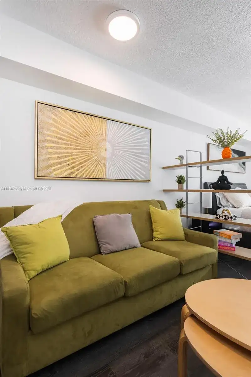 1200 Brickell Bay Dr # 4010, Miami FL 33131 photo 4