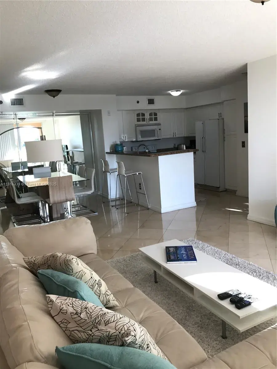 19801 E Country Club Dr # 603, Aventura FL 33180