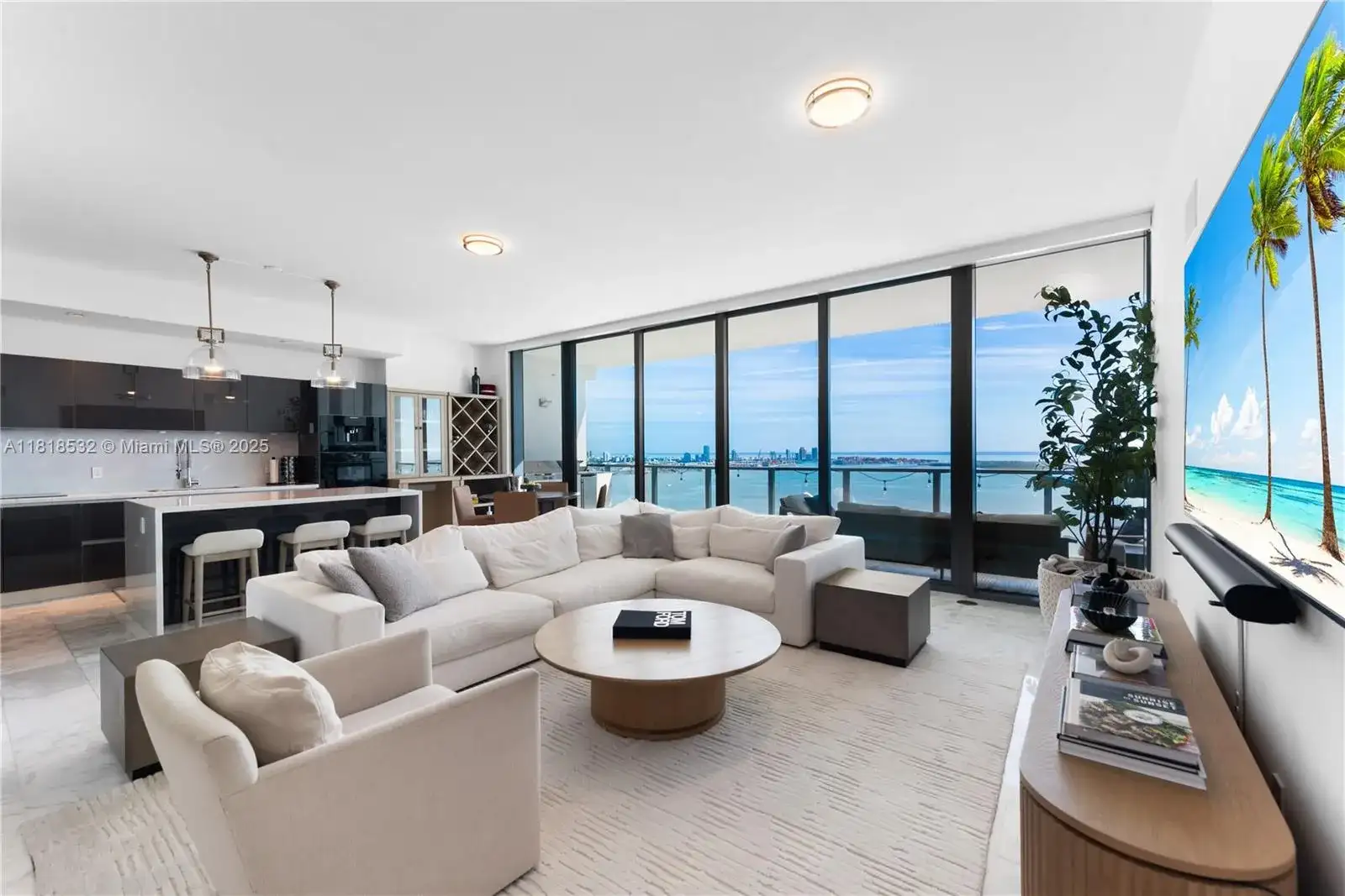 1451 Brickell Ave # 4002, Miami FL 33131 photo 2