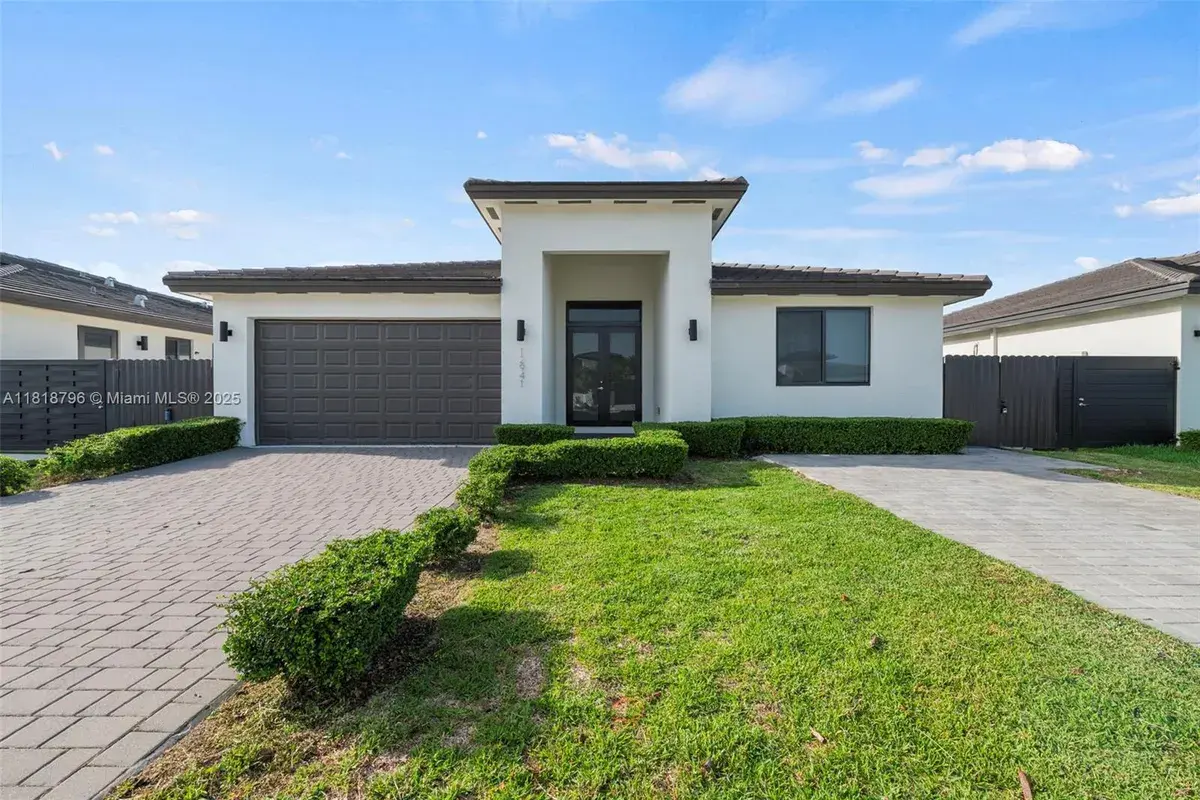 12941 SW 227th St, Miami FL 33170
