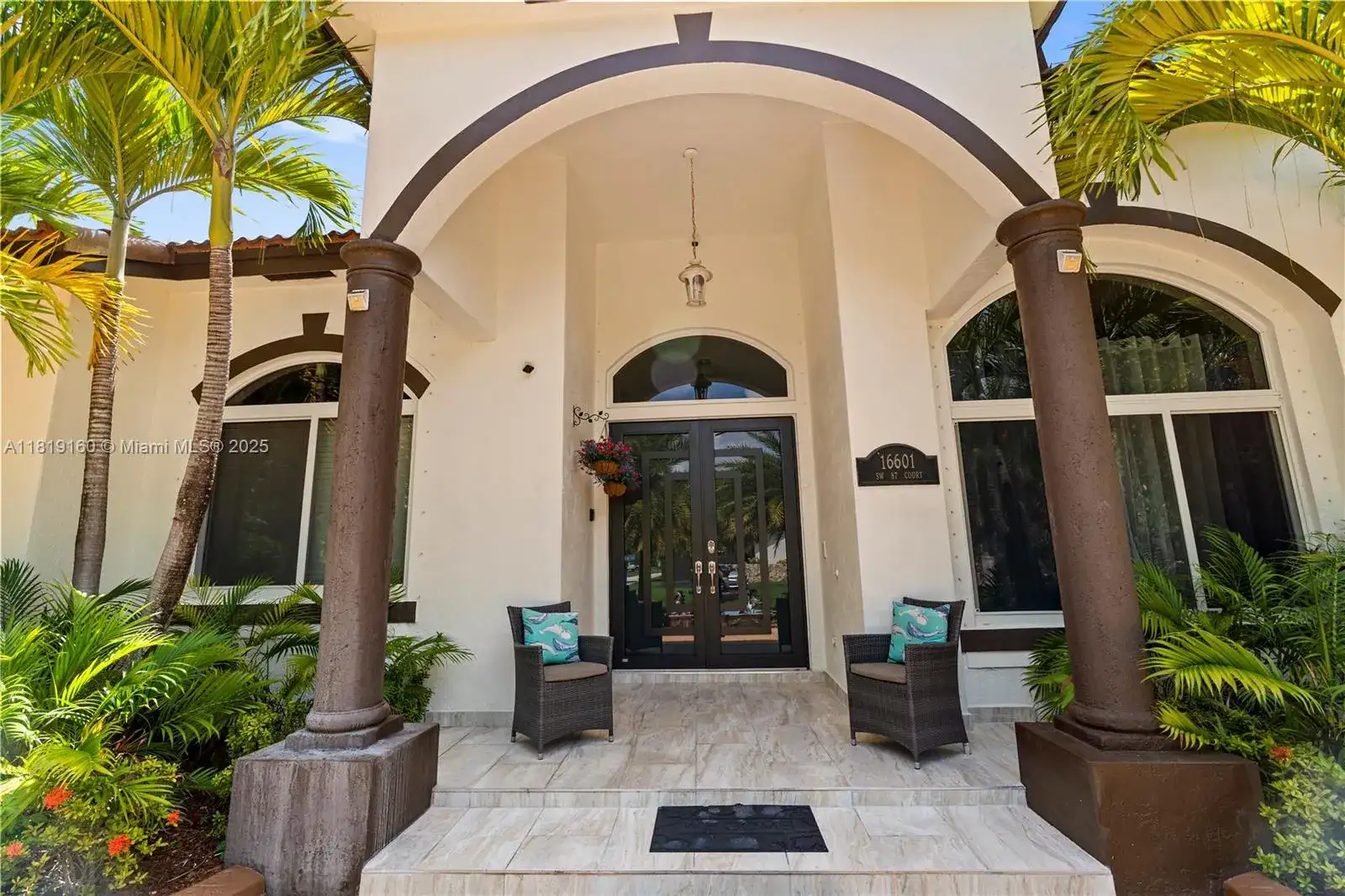16601 SW 87th Ct, Palmetto Bay FL 33157 photo 5