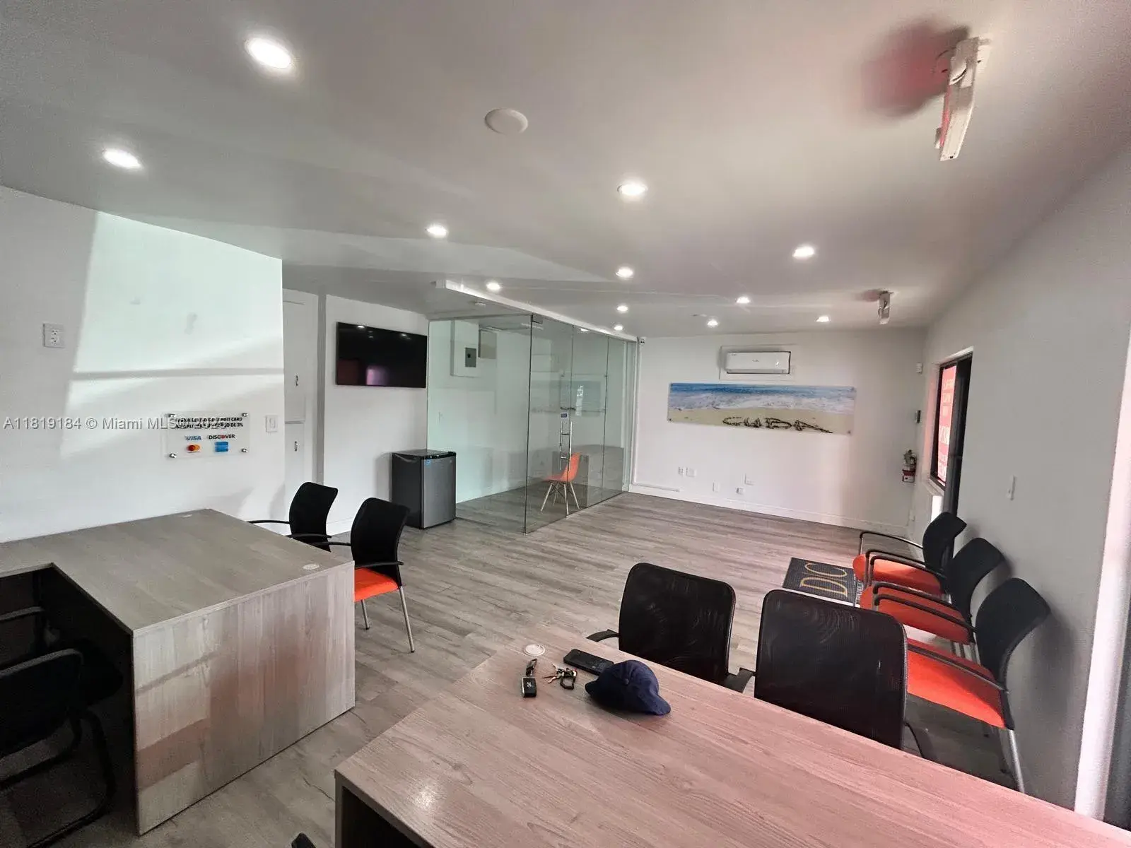 221 E 9th St, Hialeah FL 33010