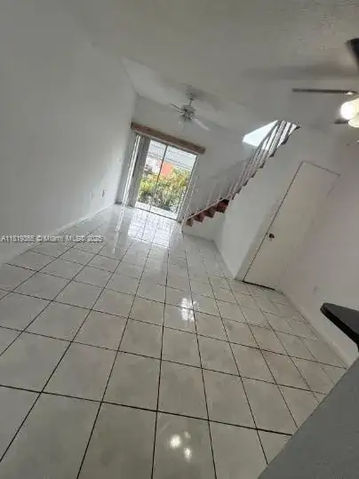 1305 W 46th St # 221, Hialeah FL 33012 photo 2