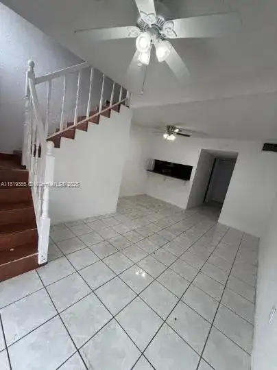 1305 W 46th St # 221, Hialeah FL 33012 photo 3