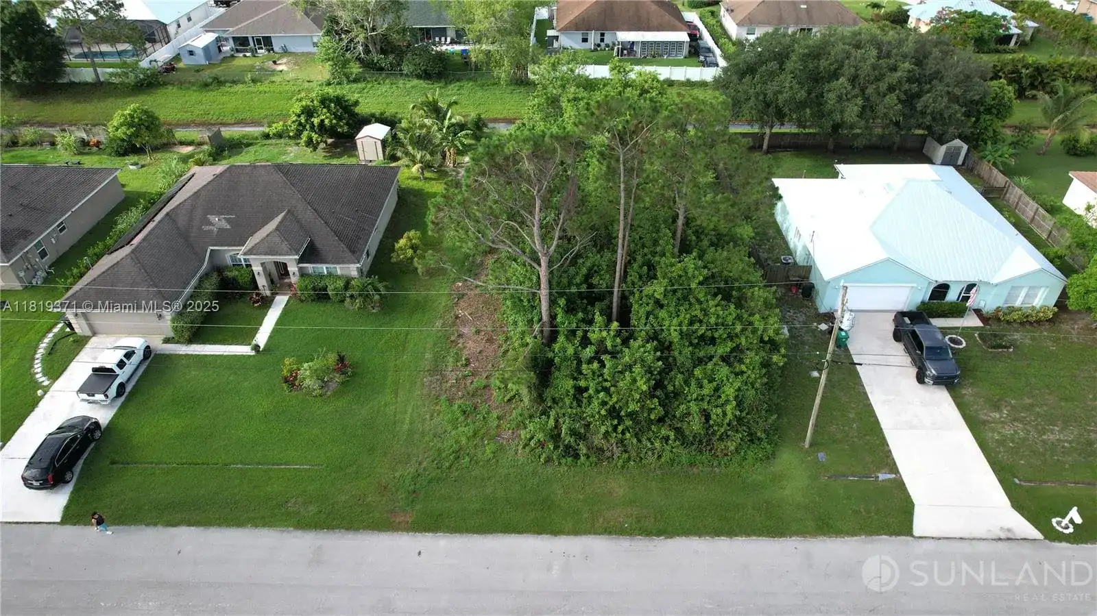 1574 Hackensack Ave, Port St. Lucie FL 34953 photo 3