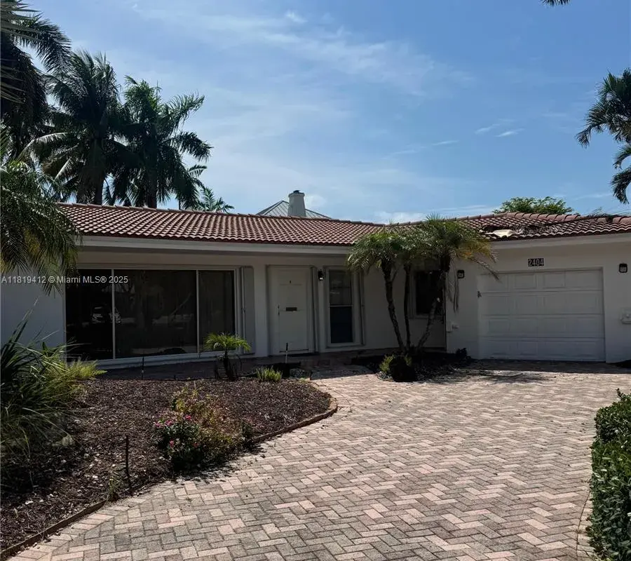 2404 NE 28th Ave, Fort Lauderdale FL 33305