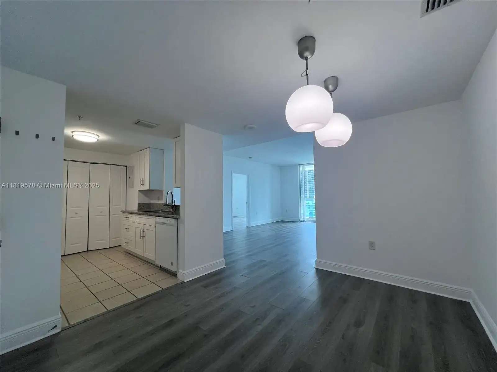 1250 S Miami Ave # 2104, Miami FL 33130 photo 2