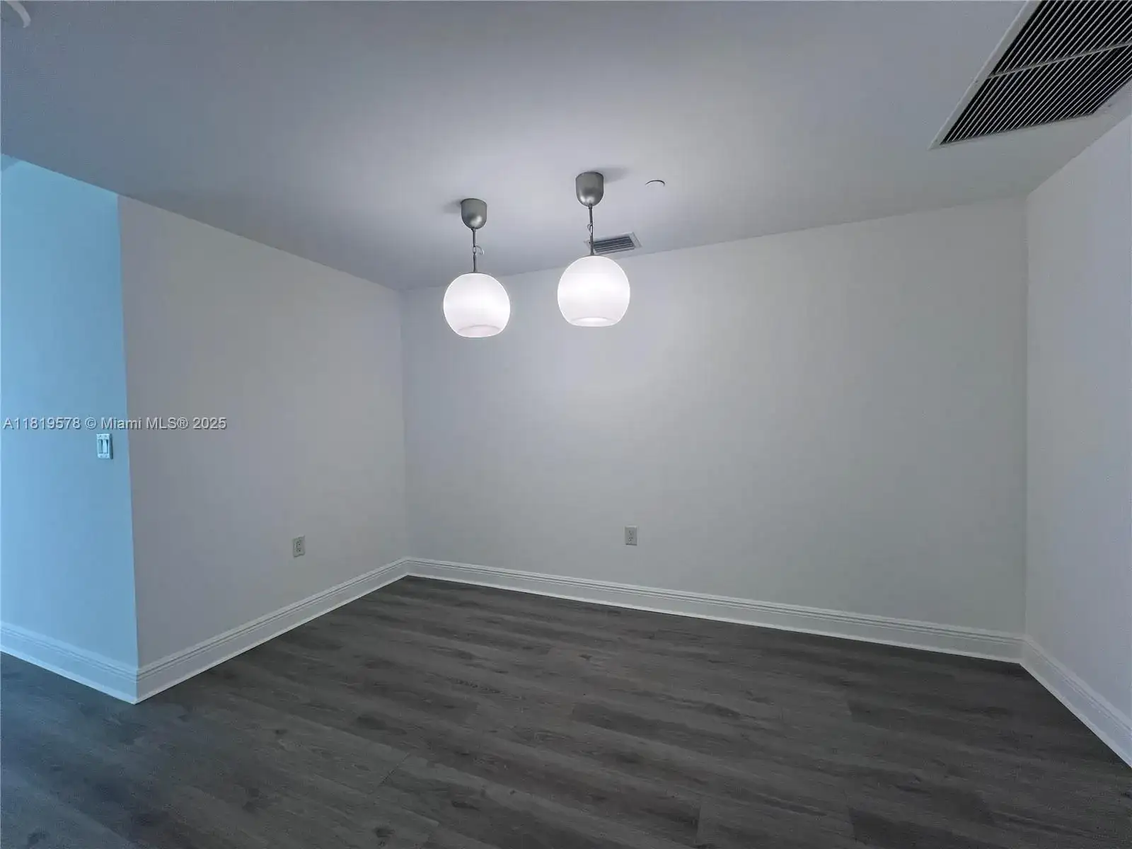 1250 S Miami Ave # 2104, Miami FL 33130 photo 3