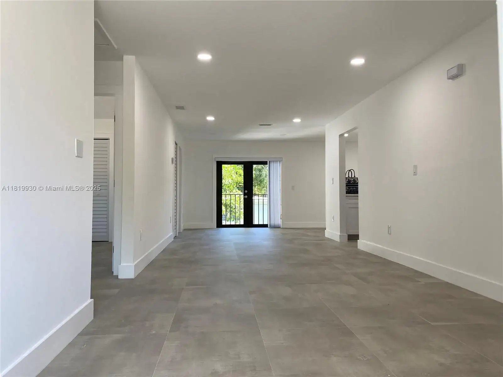 3626 SW 16th St # 3626, Miami FL 33145 photo 4