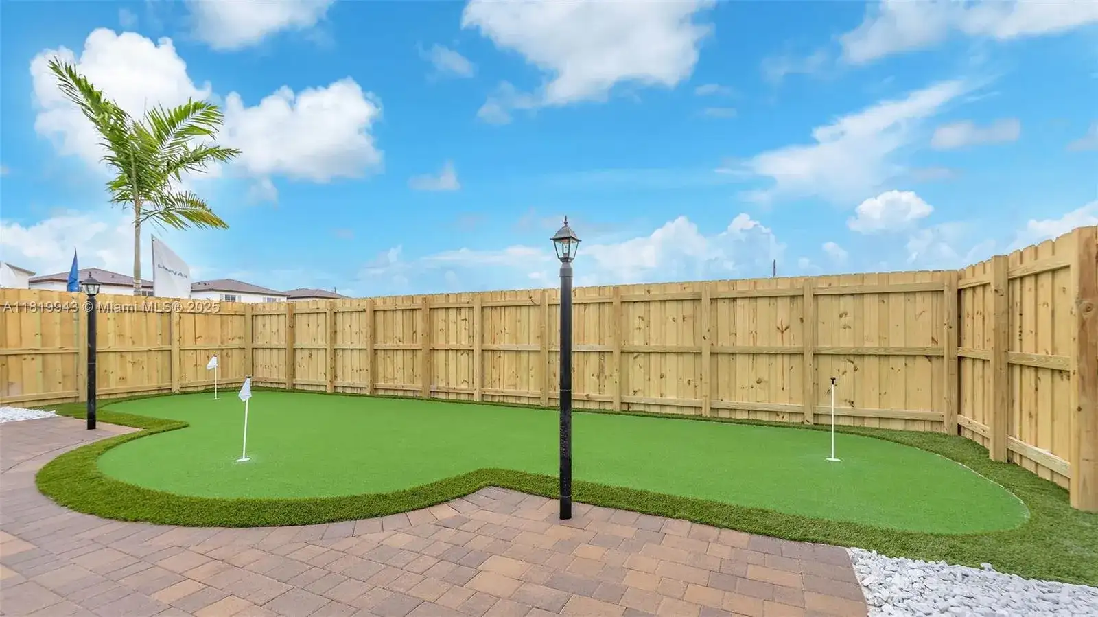 2450 SE 24 Drive, Homestead FL 33035 photo 3