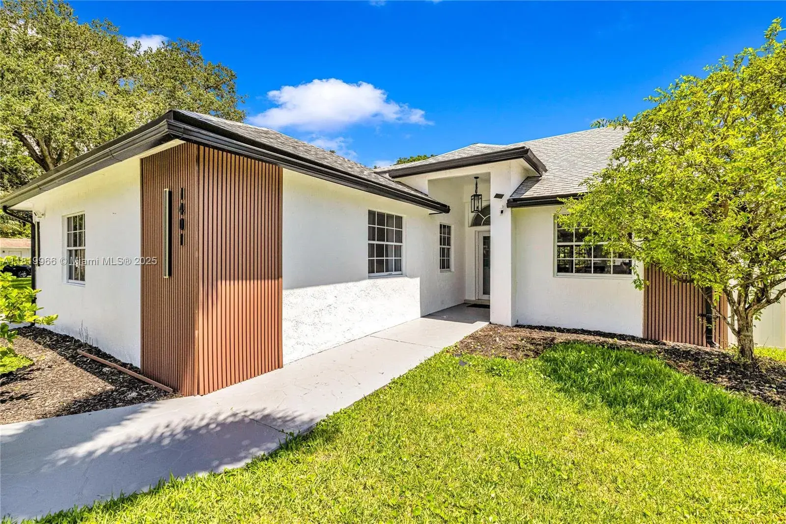 1401 SW 32nd St, Fort Lauderdale FL 33315
