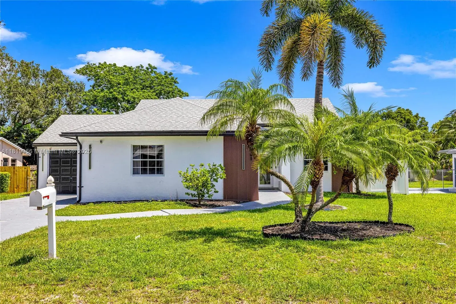 1401 SW 32nd St, Fort Lauderdale FL 33315
