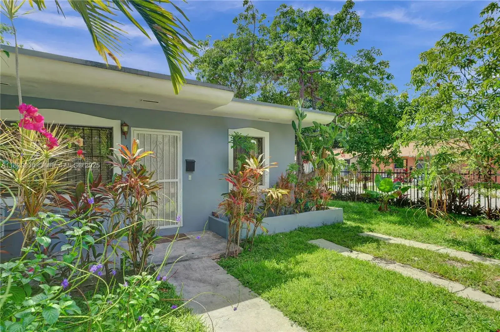6430 NE 1st Ct, Miami FL 33138 photo 2
