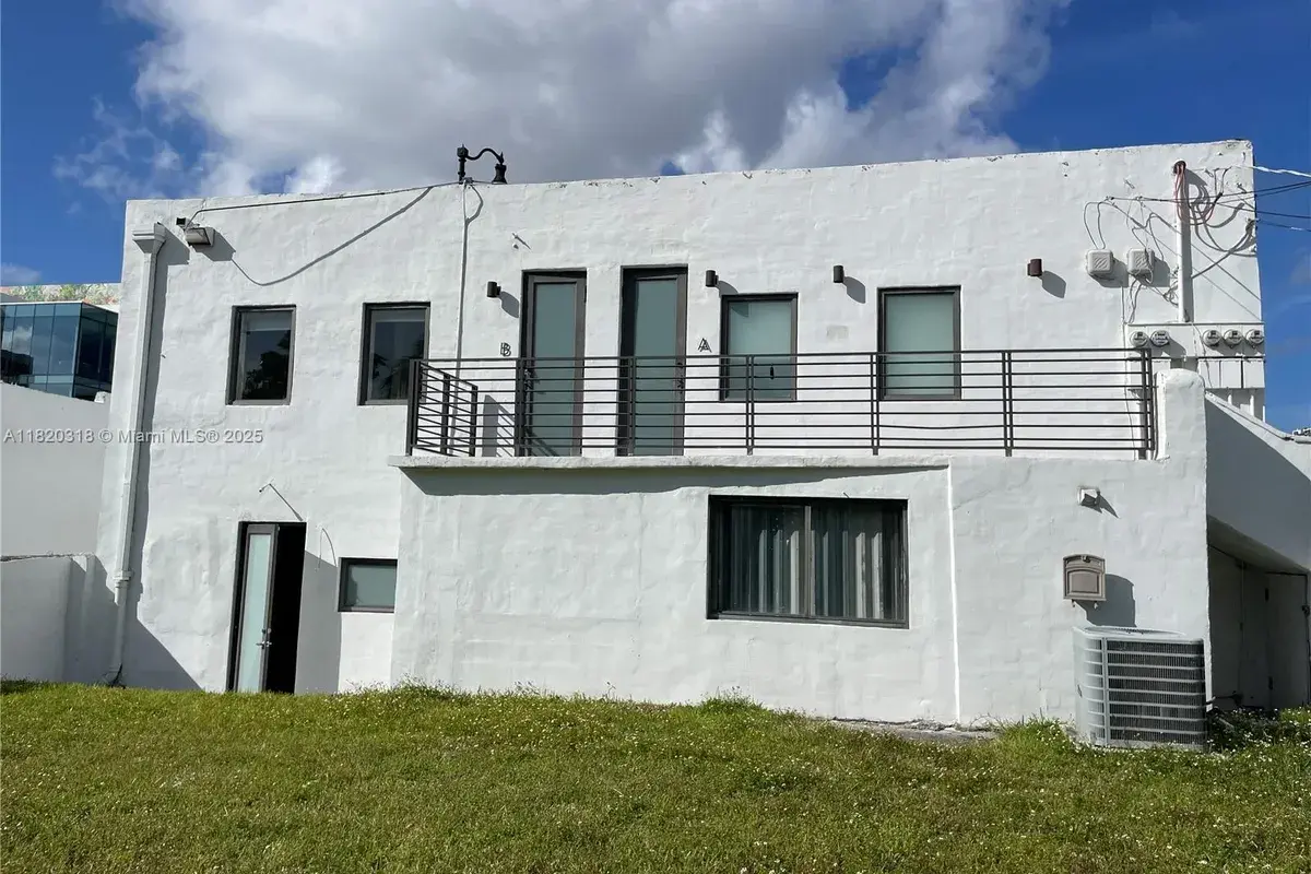 254 NW 36th St # A, Miami FL 33127