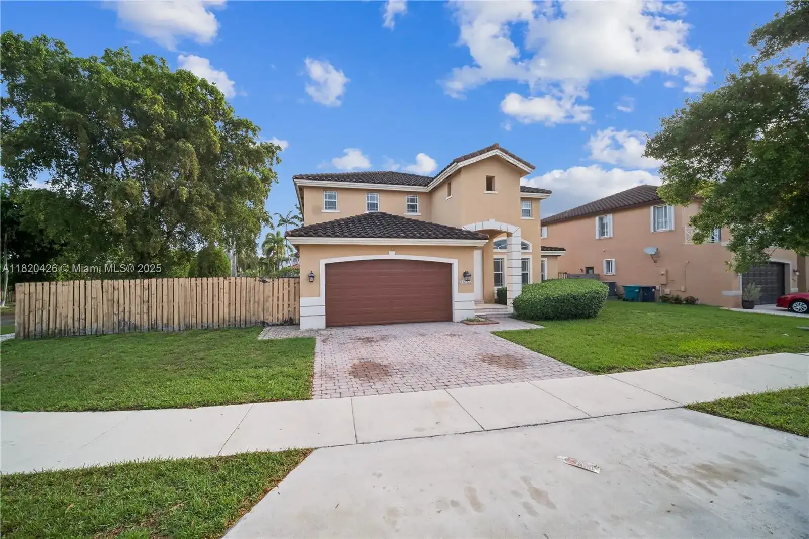 16313 SW 66th St, Miami FL 33193 photo 2