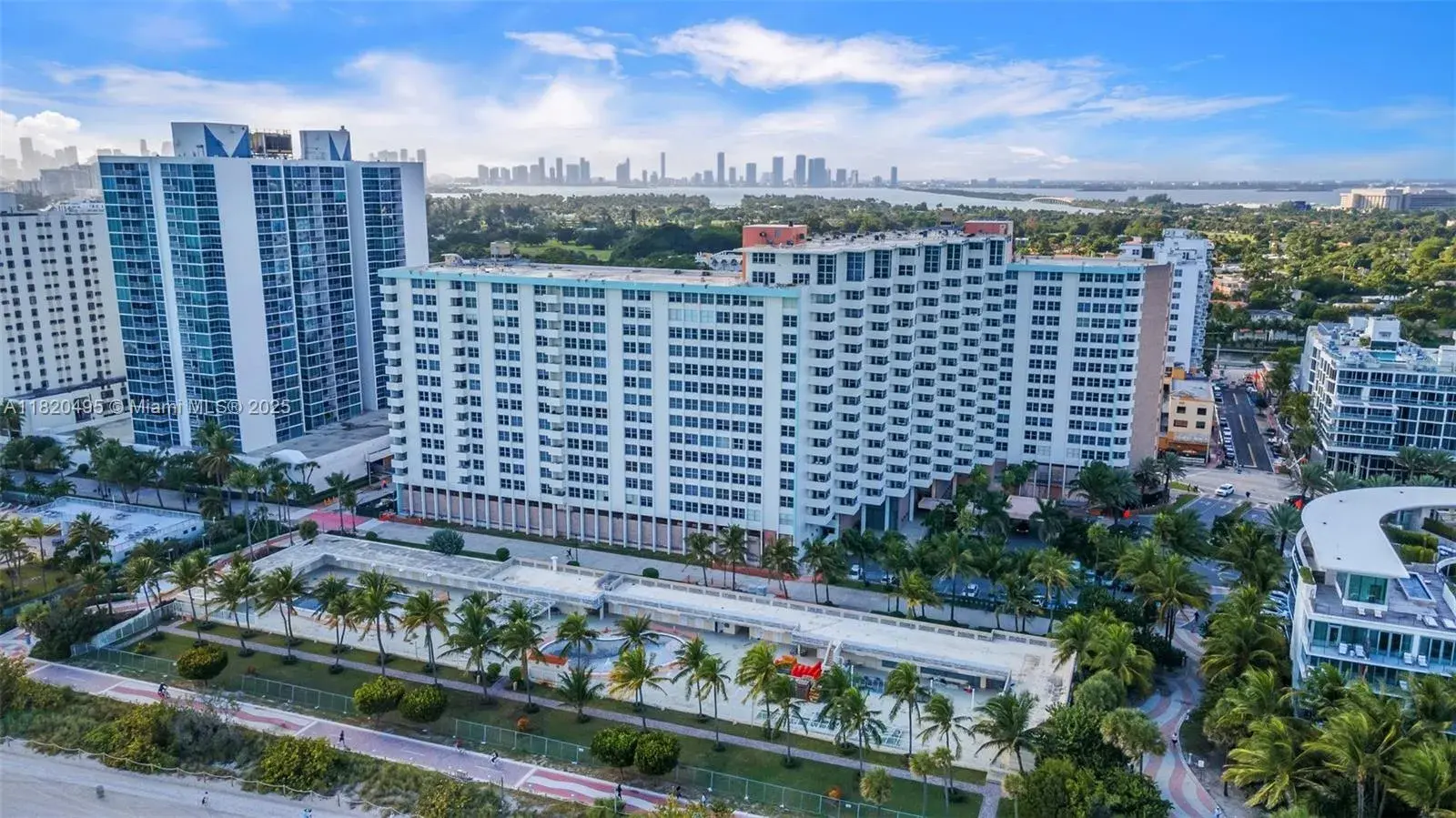 2899 Collins Ave # 702, Miami Beach FL 33140