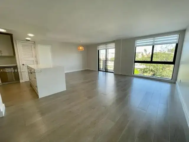 9800 W Bay Harbor Dr # 504, Bay Harbor Islands FL 33154 photo 2