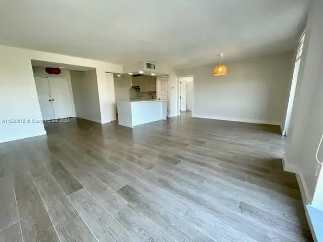 9800 W Bay Harbor Dr # 504, Bay Harbor Islands FL 33154 photo 4