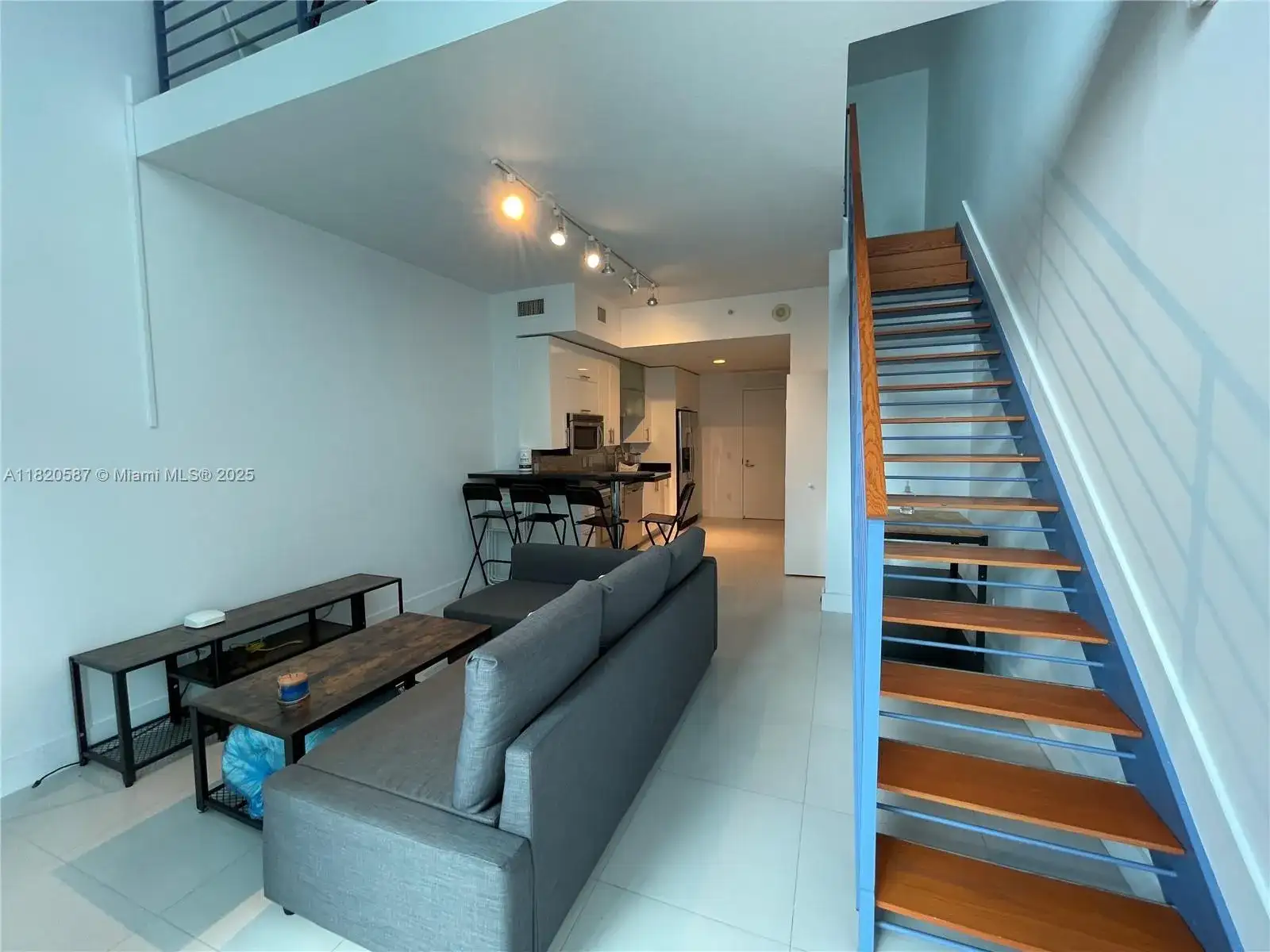 60 SW 13th St # 2606, Miami FL 33130 photo 4