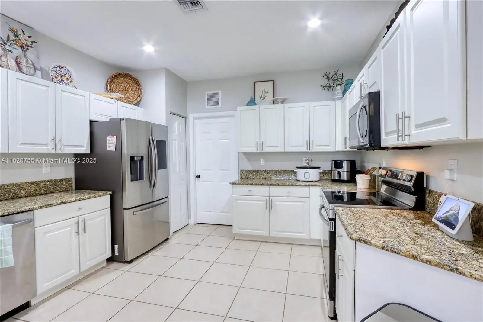 148 NE 36th Avenue Rd, Homestead FL 33033 photo 5