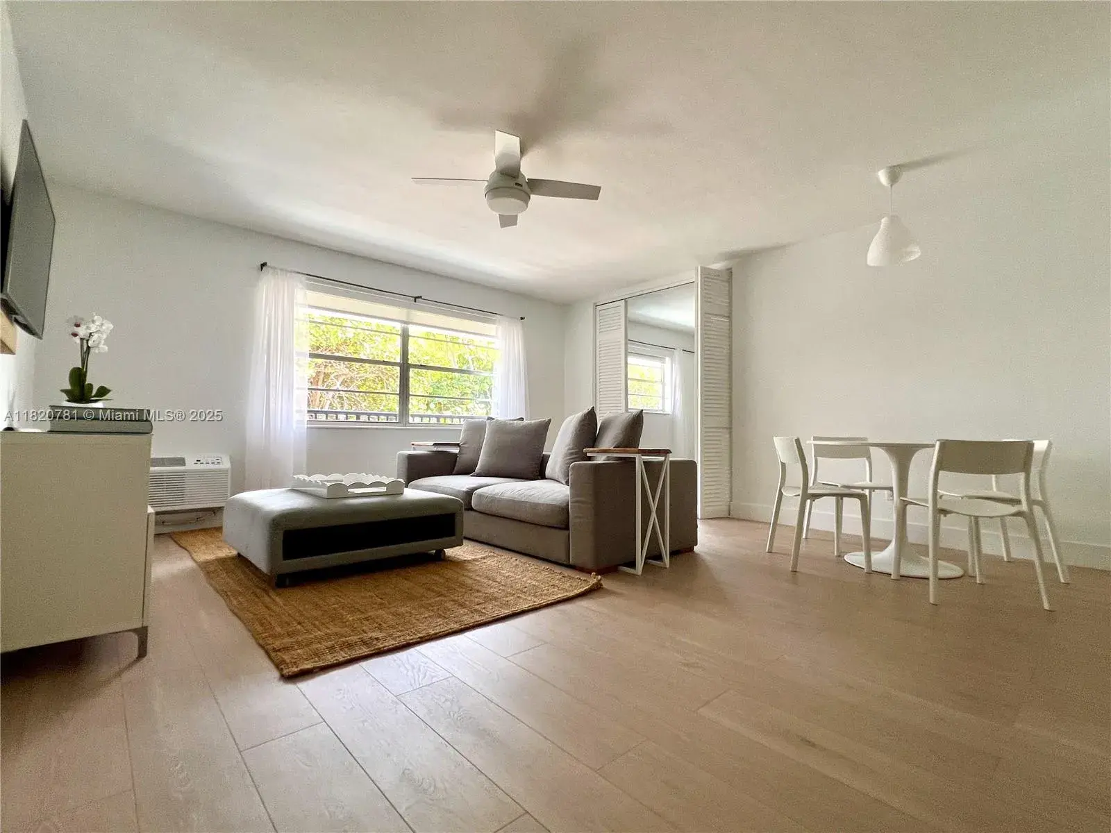 195 Sunrise Dr # 8, Key Biscayne FL 33149
