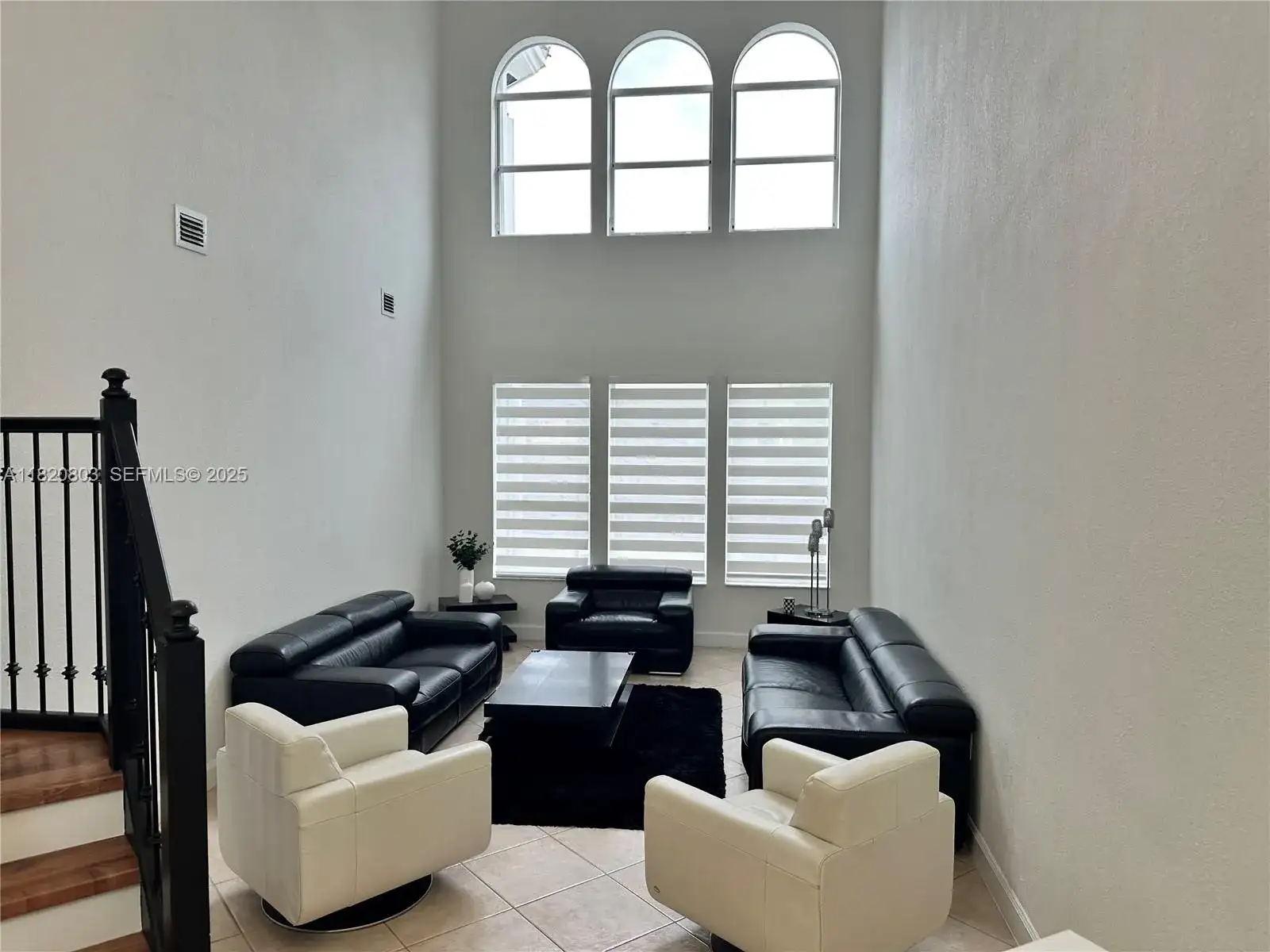 10873 NW 71st St, Doral FL 33178 photo 2