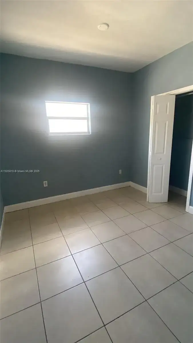 2014 Funston St, Hollywood FL 33020 photo 4