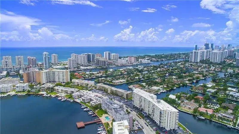 401 Golden Isles Dr # 911, Hallandale Beach FL 33009